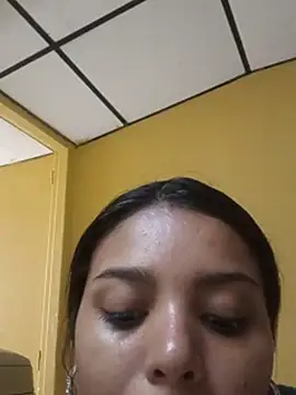 stefanie010 stripchat live cam model