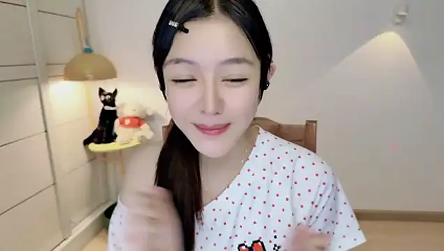 Hello-beibei stripchat live cam model
