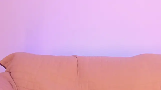 VioletaHills_ stripchat live cam model
