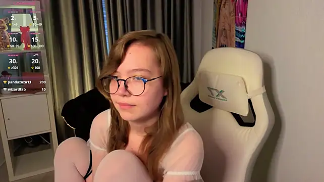 LiaBroock stripchat live cam model