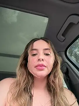 Alirawrz stripchat live cam model