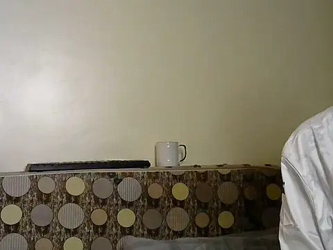 sumeyhia stripchat live cam model