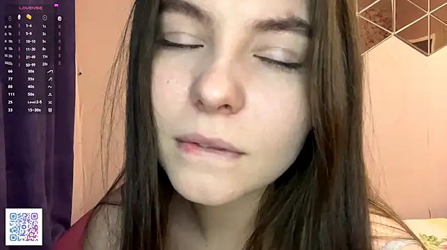 DianeAdams stripchat live cam model