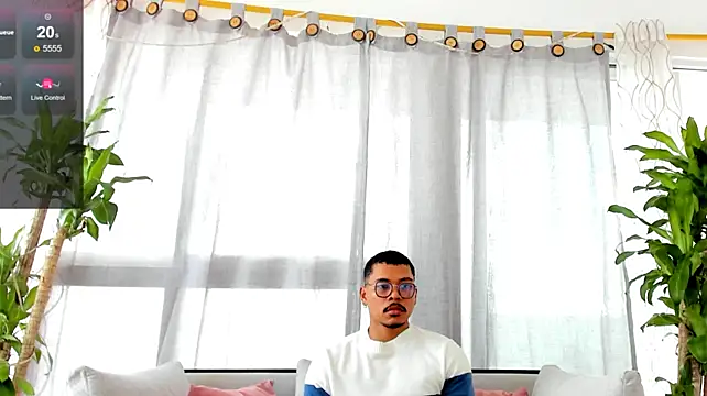 Nico_Rios1 stripchat live cam model