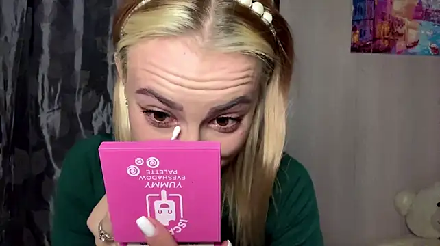 JaneePeressini stripchat live cam model