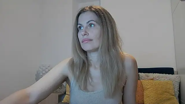 Lika_Soul stripchat live cam model