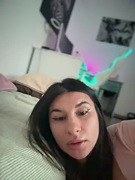 DramaQueen__ stripchat live cam model