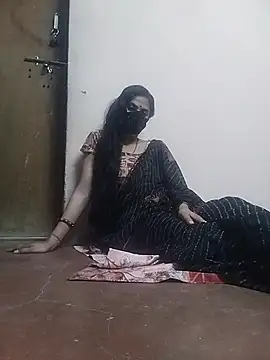 Bandna_thakur stripchat live cam model
