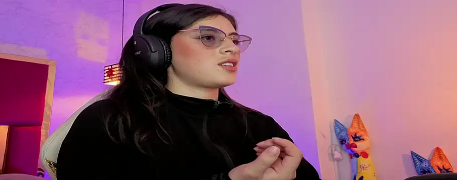 moon_winy stripchat live cam model