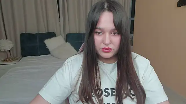 Mila_Vogue stripchat live cam model
