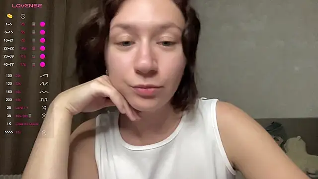 MaliaLur stripchat live cam model