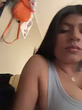 ELAHIA_1 stripchat live cam model