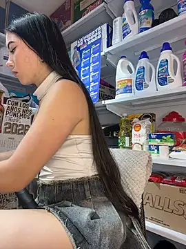 AMBERBUNNY_ stripchat live cam model