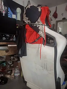 Motherbigbus stripchat live cam model