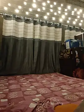 Imzeen stripchat live cam model