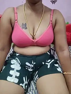Tamil_Amul stripchat live cam model
