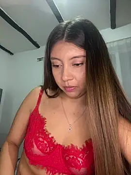 Sara-cooper2 stripchat live cam model