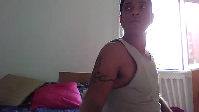 yoahotpetrafiery stripchat live cam model
