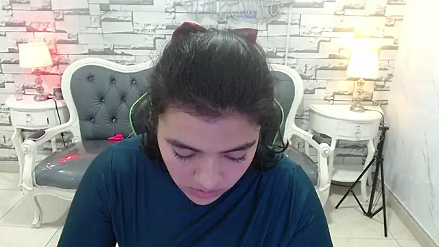amalia_a stripchat live cam model