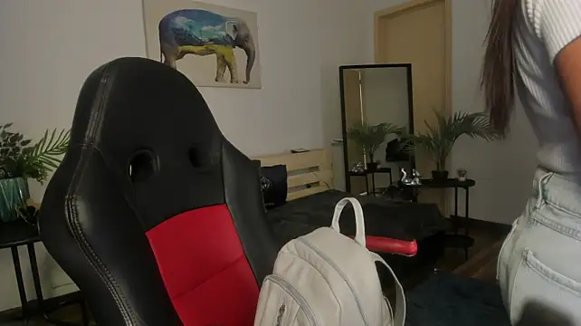 PearlSeduction stripchat live cam model