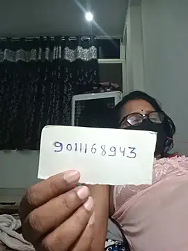 runi31 stripchat live cam model