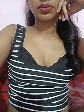 Smile_suhani95500 stripchat live cam model
