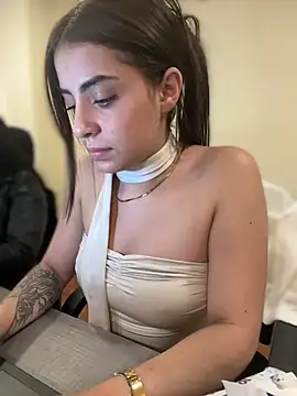 hannacruzsjr stripchat live cam model