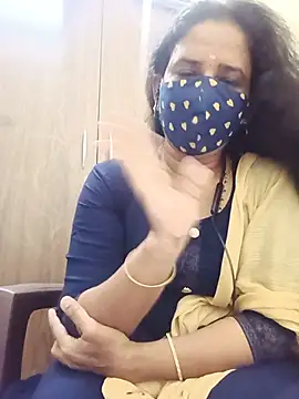 tamil_Boomika stripchat live cam model