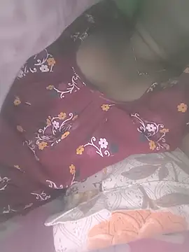 diyahati41 stripchat live cam model