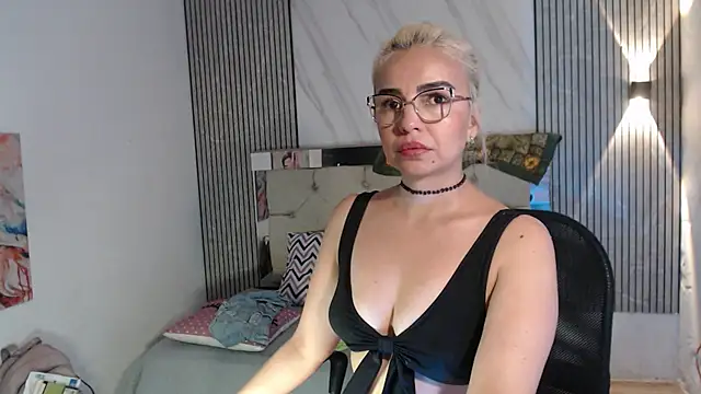 ashley__tylor stripchat live cam model