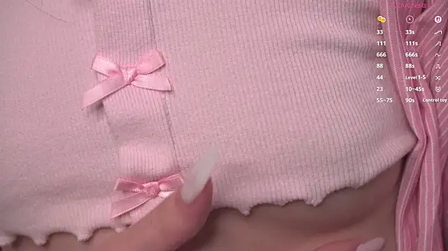 tinyanie stripchat live cam model