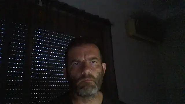 _grj1 stripchat live cam model