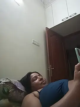 srimasrima stripchat live cam model