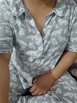 ritika_kushwaha stripchat live cam model