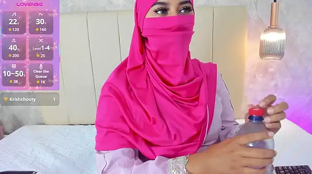 Daksha_a stripchat live cam model