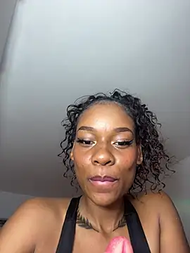 Nathi_Parker stripchat live cam model