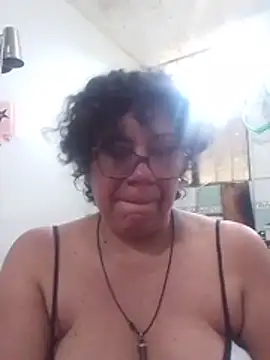 Pupi-Lanegra stripchat live cam model