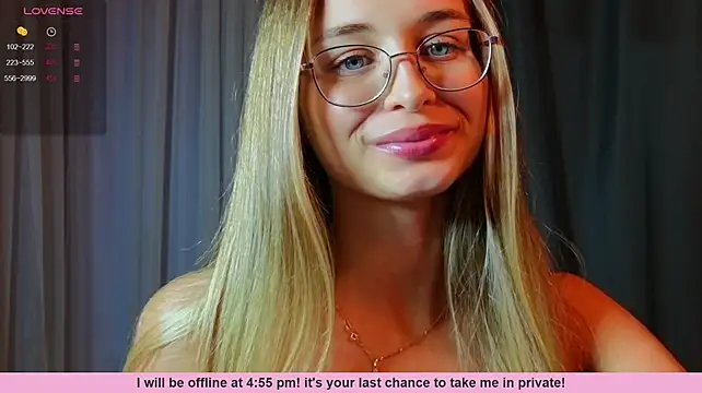 Tiffanyhunt stripchat live cam model