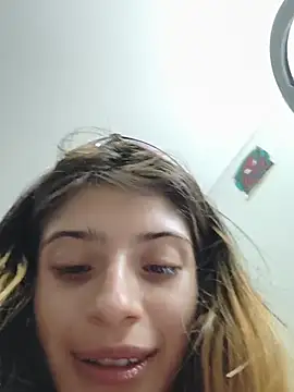 KratosAfroditacs stripchat live cam model