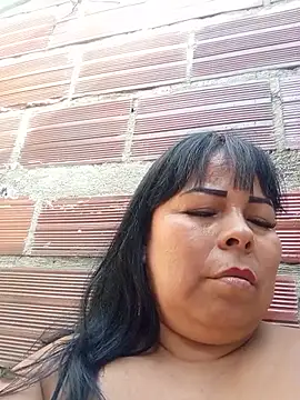 Mother-Big-tits stripchat live cam model