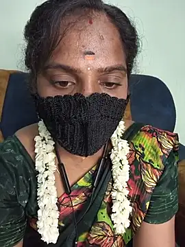 Tamil_Pallavi stripchat live cam model