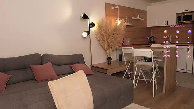Sandy-the-Squirrel stripchat live cam model