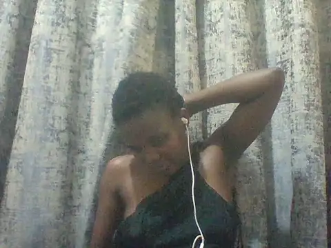 tina_2030 stripchat live cam model