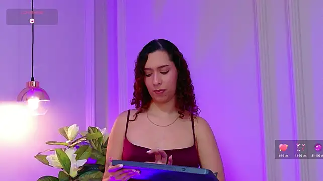 Sophie-Waldorf stripchat live cam model
