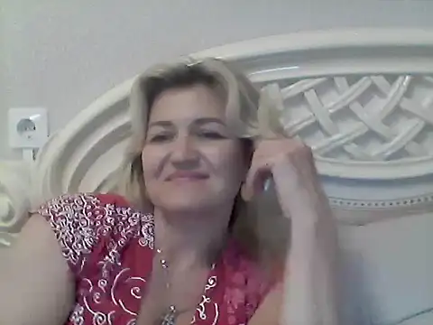 Tareliy stripchat live cam model