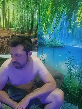 welcome-to-the-jungle stripchat live cam model