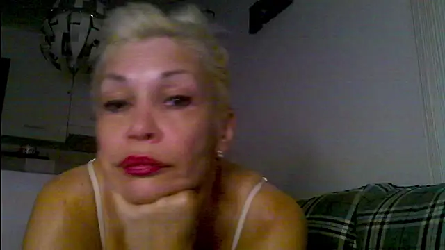 Elena_X stripchat live cam model