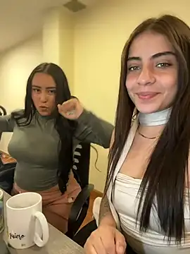 hannacruzsjr stripchat live cam model