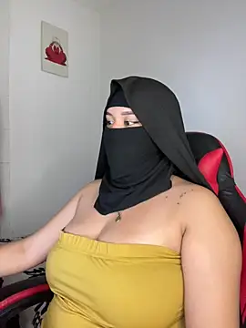 rhizanthella_ stripchat live cam model