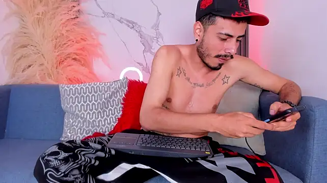 MatthewRoberts stripchat live cam model